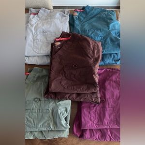 Bundle of 5 pairs Men’s Dickies Scrubs